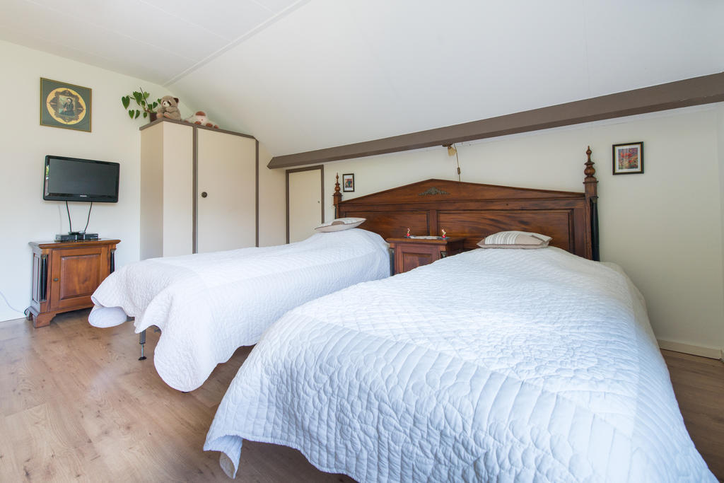Bed And Breakfast Hoorn Exterior photo
